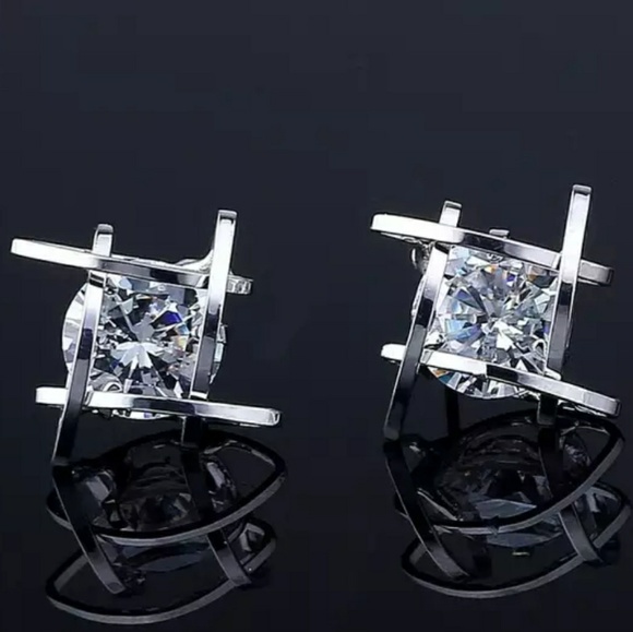 Silver Caged Diamond Studs earrings ear ring - Picture 2 of 2